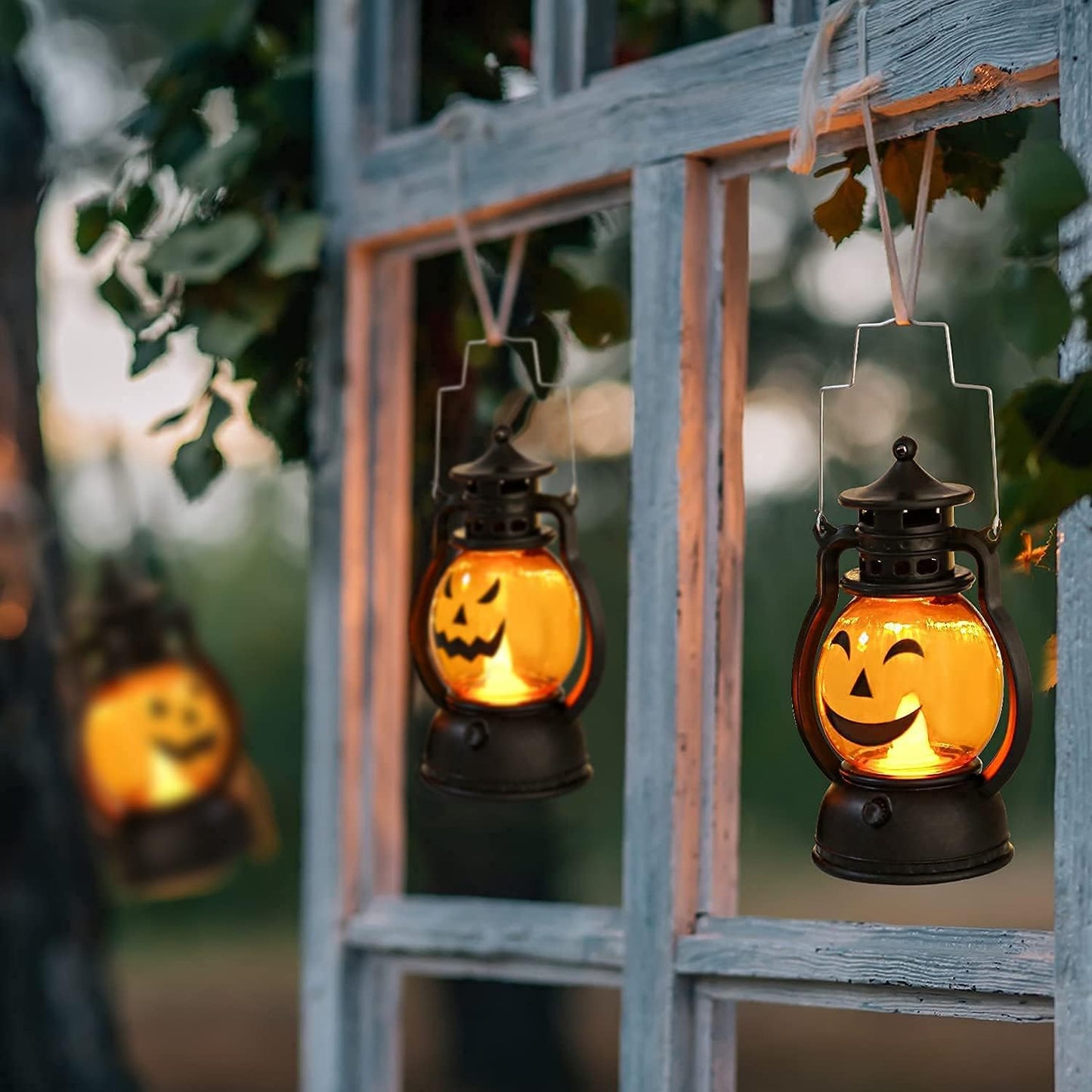 Elevate Halloween Fun with Children's Handheld Pumpkin Light-Up Lanterns: Set of 3 Kids' LED Lights for Indoor and Outdoor Halloween Decorations, Featuring Horror Funny Expressions!